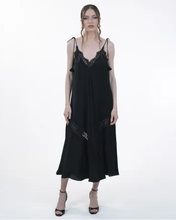 Rochie din vascoza satinata  Bretele si dantela, Negru