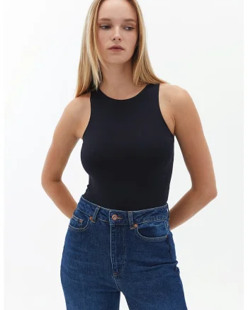 Body slim fit fara maneci, Negru