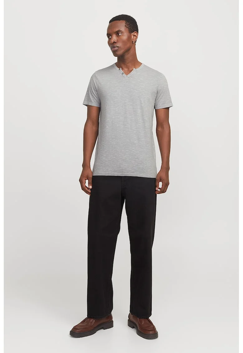 Tricou slim fit cu decolteu Henley Slipt, Gri melange