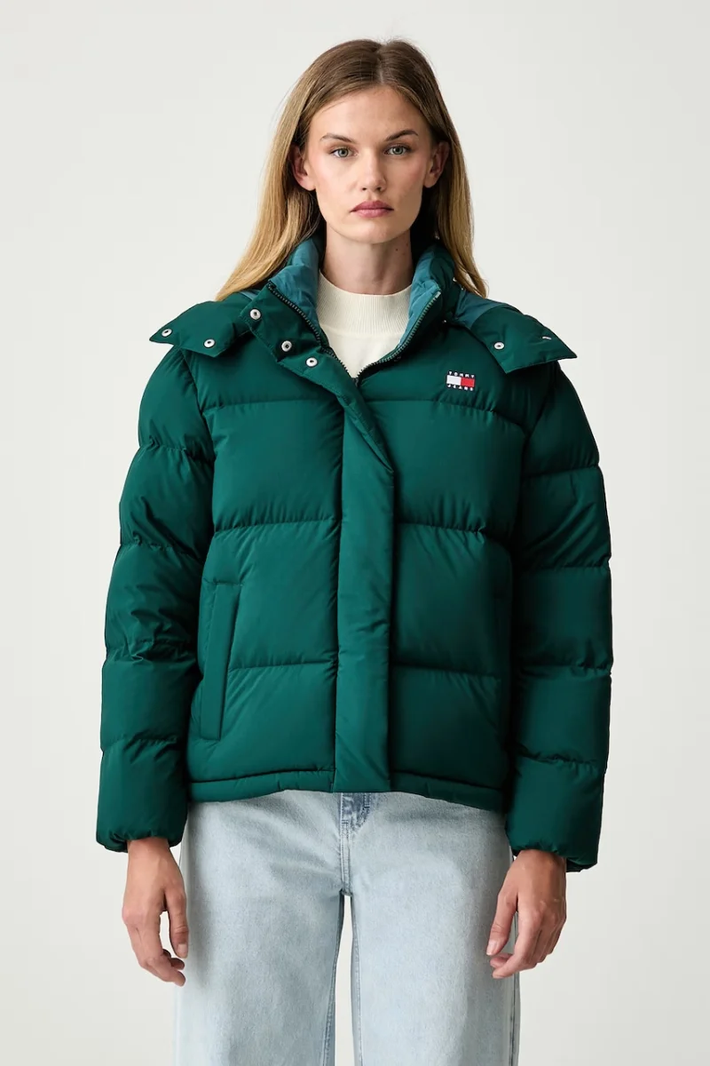 Tommy Jeans geacă cu puf pentru femei