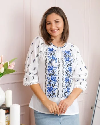 Bluza tip ie alba cu motiv floral albastru Floriana 02