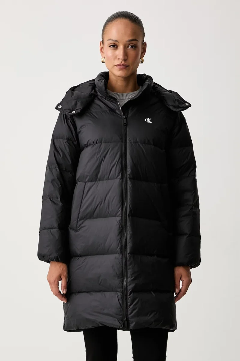 Calvin Klein Jeans geacă cu puf pentru femei