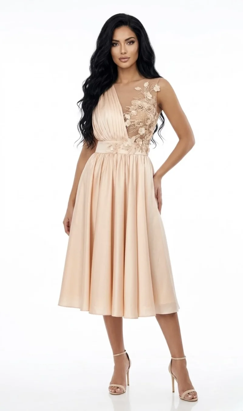Rochie eleganta din material vaporos de culoare roz pudra