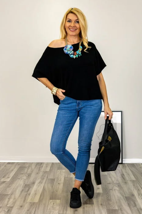 Pulover versatil cu maneca fluture din vascoza, negru