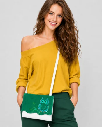 Geanta crossbody handmade, cu bufnita pictata  ,din piele naturala