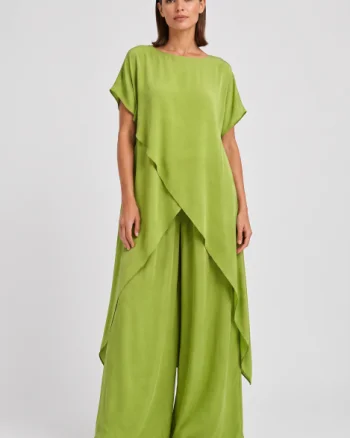 Compleu dama elegant din vascoza cu tunica asimetrica si pantaloni palazzo, verde olive
