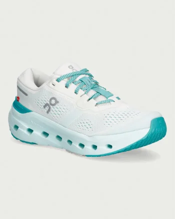 On încălțăminte pentru alergare pentru femei Cloudrunner 3