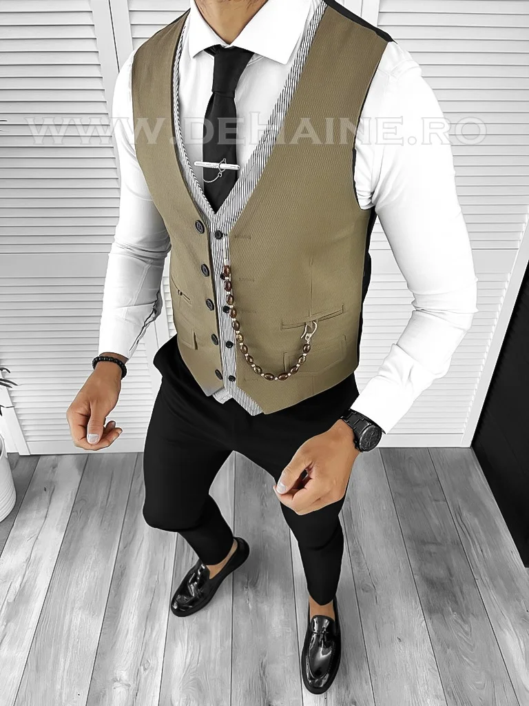 Vesta barbati slim fit maro B8260