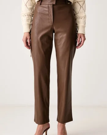 Fracomina  pantaloni straight pentru femei din imitație de piele