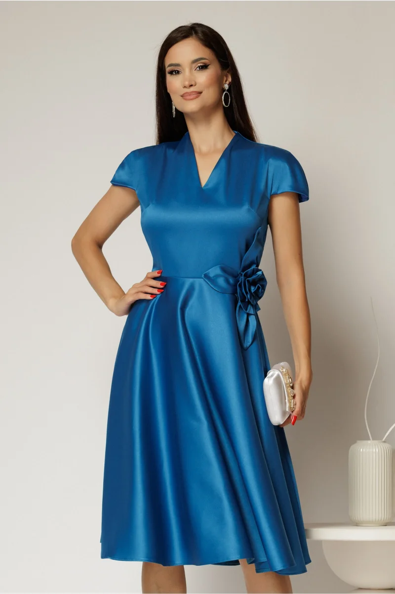 Rochie Sabrina albastru petrol din tafta cu accesoriu floral texil si decolteu in V