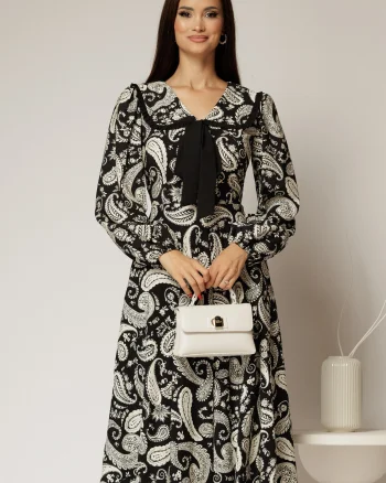 Rochie midi neagra imprimeu floral ivoire cu guler evidentiat cu volanas
