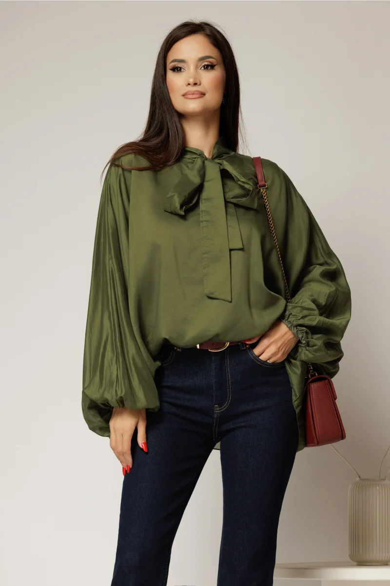 Camasa verde olive din tencel cu maneca ampla si guler tip esarfa