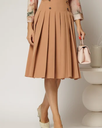Fusta DY Fashion midi maro camel cu pliuri si nasturi decorativi