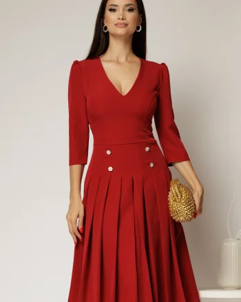 Rochie DY Fashion bordo cu decolteu adanc si fusta plisata