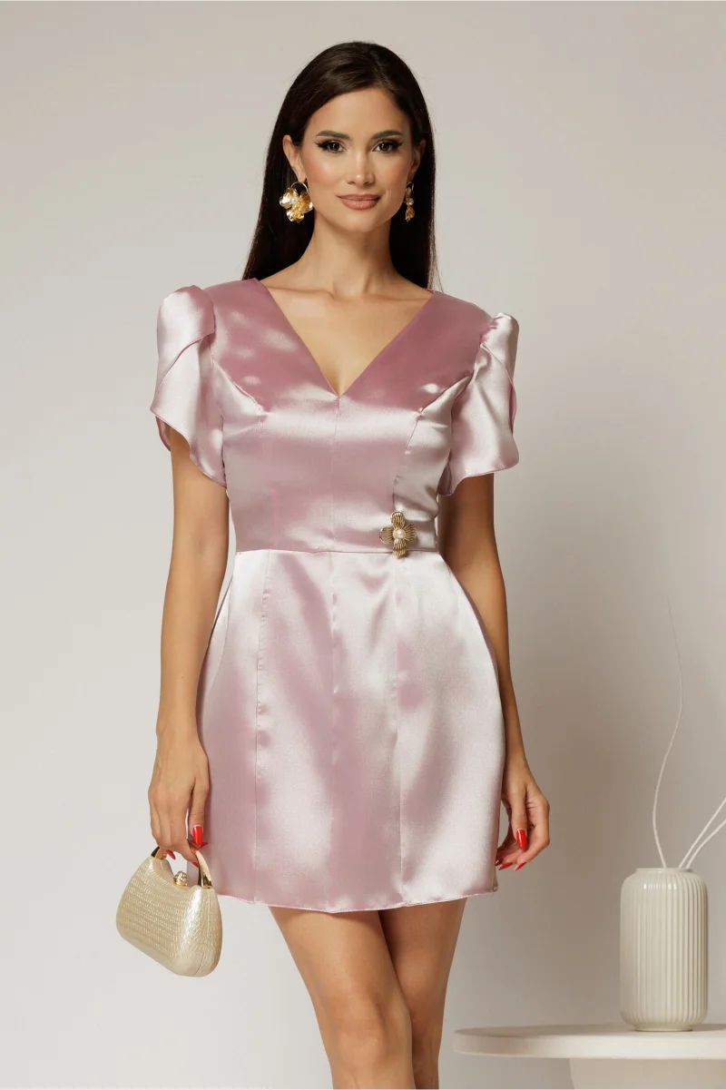 Rochie roz scurta din tafta cu accesoriu auriu in talie