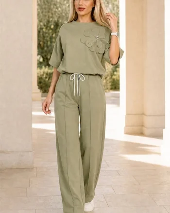 Compleu casual, doua piese Solenne, cu detaliu floral si cristale, Verde Olive, Marime S/M/L