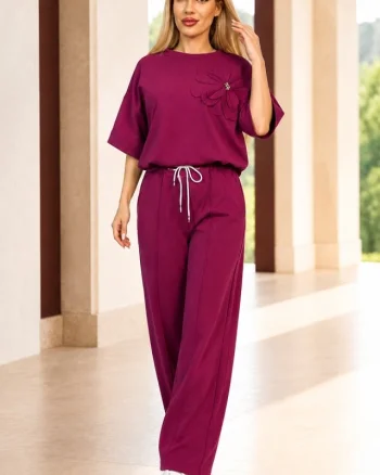 Compleu casual, doua piese Solenne, cu detaliu floral si cristale, Magenta Violet, Marime S/M/L