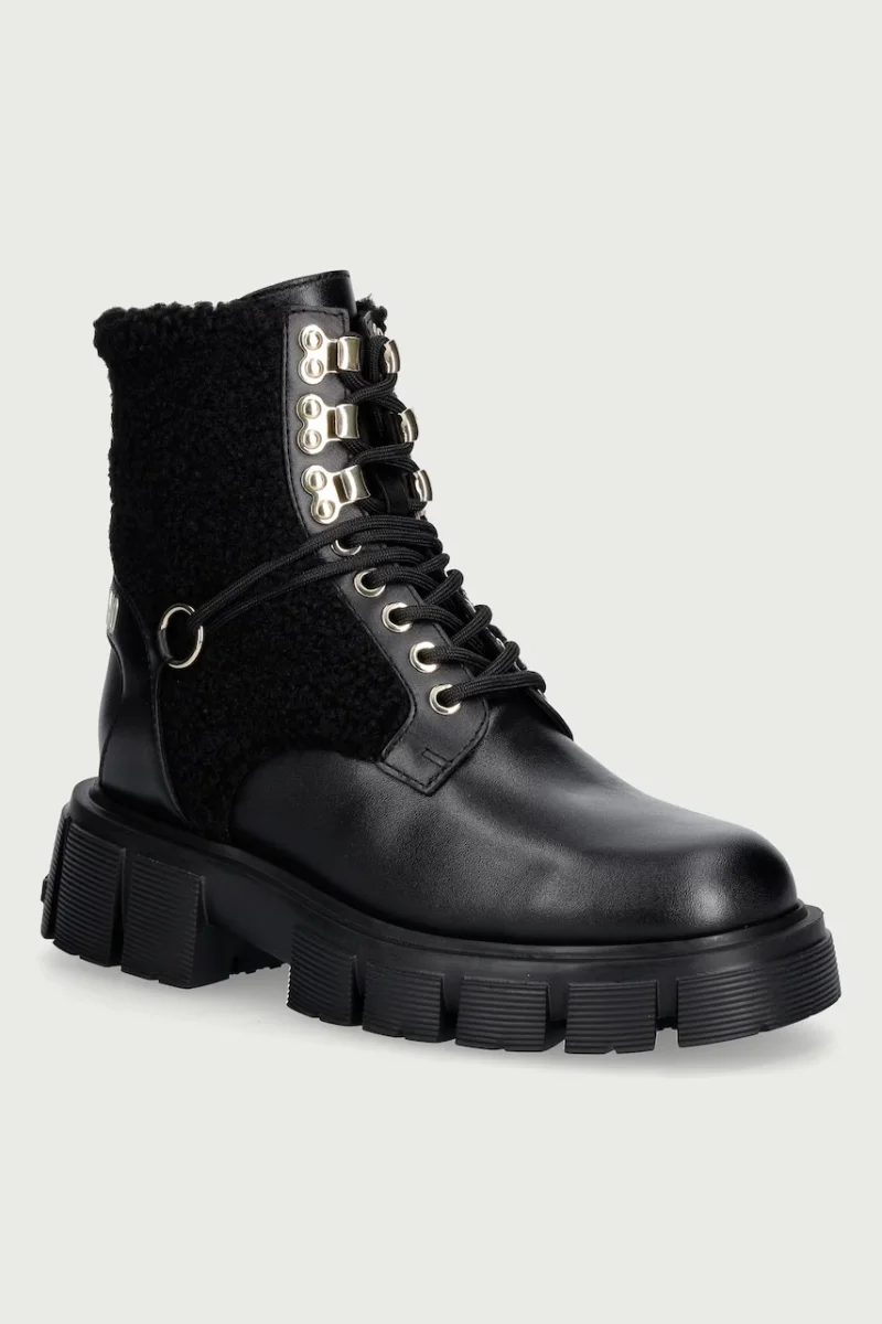 Love Moschino  bocanci pentru femei