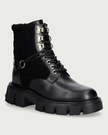 Love Moschino  bocanci pentru femei