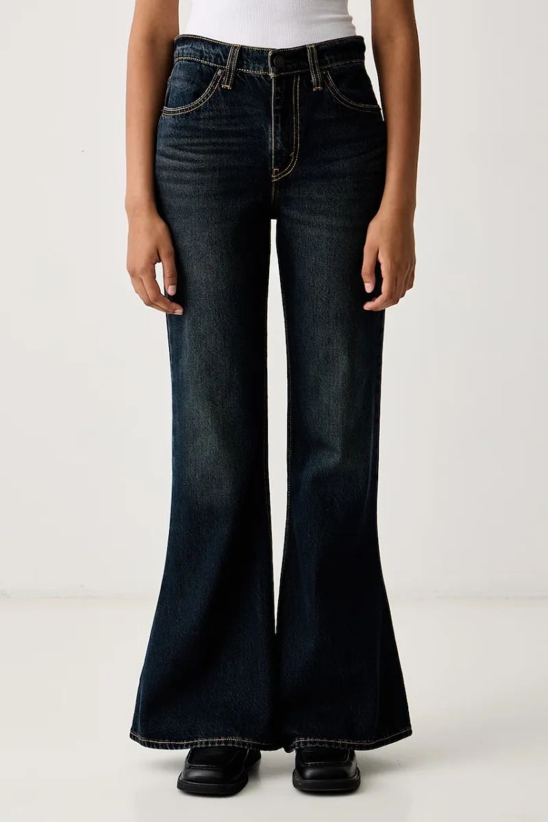 Levi's  blugi flared pentru femei PUDDLE SNAP FLARE