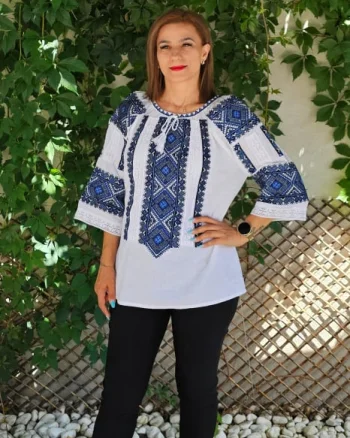 Ie Traditionala Valentina 2