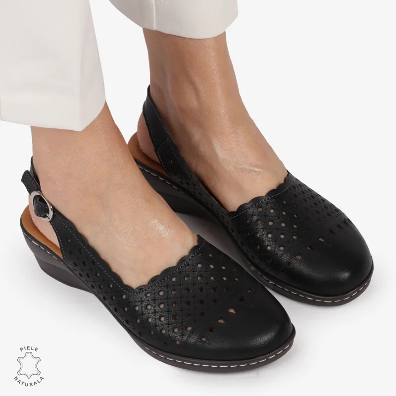 Sandale DAMA DIN PIELE NATURALA SI STIL AJURAT CRL1408 NEGRU