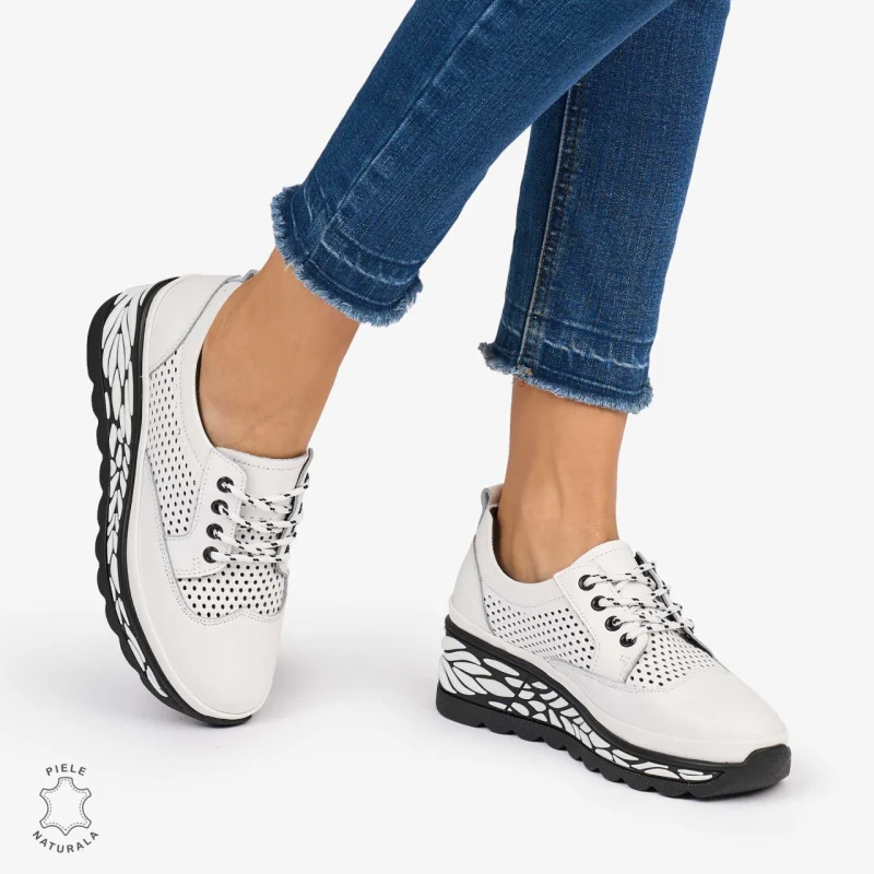 Pantofi Casual dama din Piele Naturala perforata talpa speciala cu model CRL1073 CULOARE: ALB