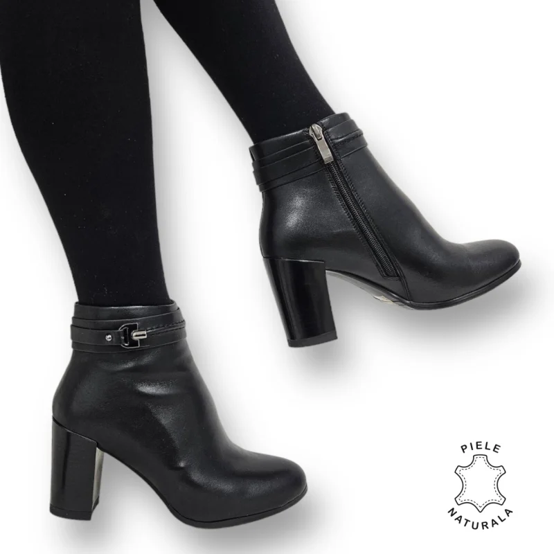 Botine DAMA din PIELE Naturala cu FERMOAR si Catarama CRL0929 CULOARE: Negru