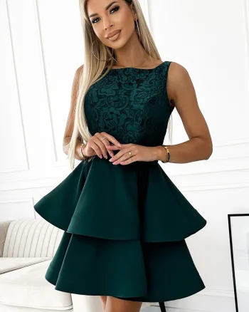 Rochie baby doll cu dantela verde smarald cu volane suprapuse Zoey