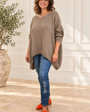 Pulover asimetric, oversize cu maneca cazuta, bej fango