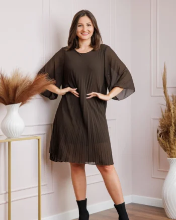 Rochie maro din voal plisat cu maneci 3 4 Tina