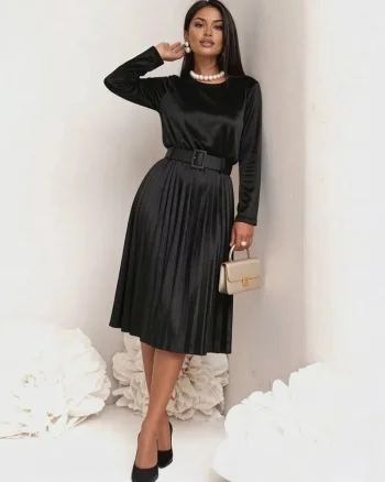 Rochie neagra din catifea plisata cu maneca lunga Aryanne