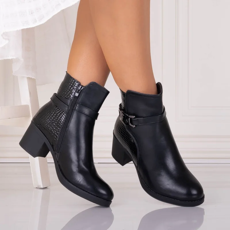 Botine Dama Imblanite Negre din Piele Ecologica Lovetta