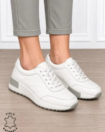 Pantofi sport damă din piele naturală cu cataramă decorativă în partea frontală CRL1895 ALB