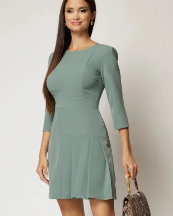 Rochie scurta bleu cu pliuri pe fusta si maneci trei sferturi