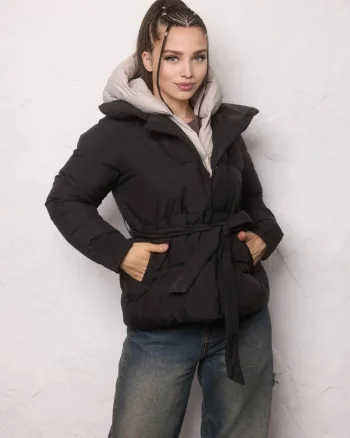 Geaca dama de iarna din fas neagra matlasata cu gluga Elysia