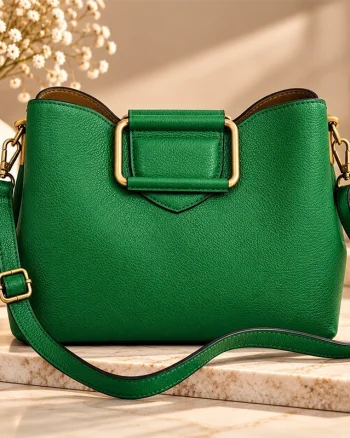 Geanta de umar ORVELIA din piele naturala, cu bareta reglabila si detaliu auriu, Made in Italy, Verde