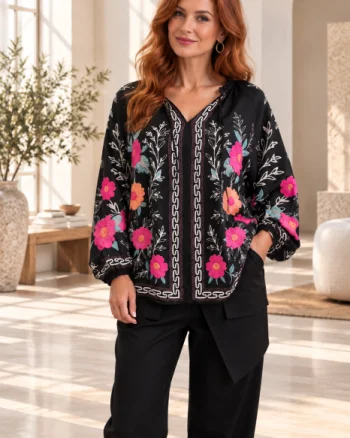 Bluza eleganta din matase si vascoza cu imprimeu floral pe fond negru, croi lejer si maneci ample