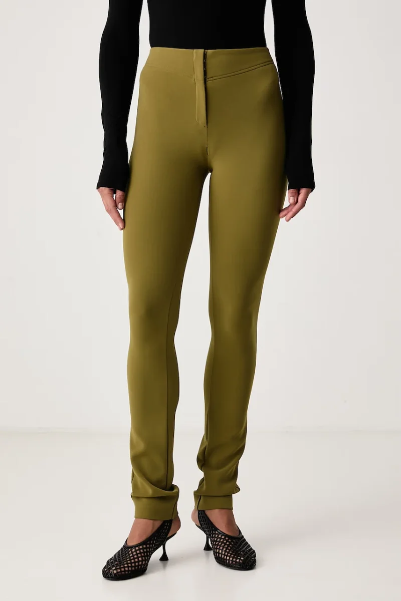Patrizia Pepe  pantaloni slim fit pentru femei