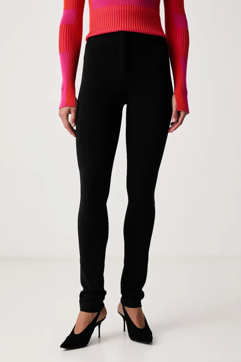 Patrizia Pepe  pantaloni slim fit pentru femei