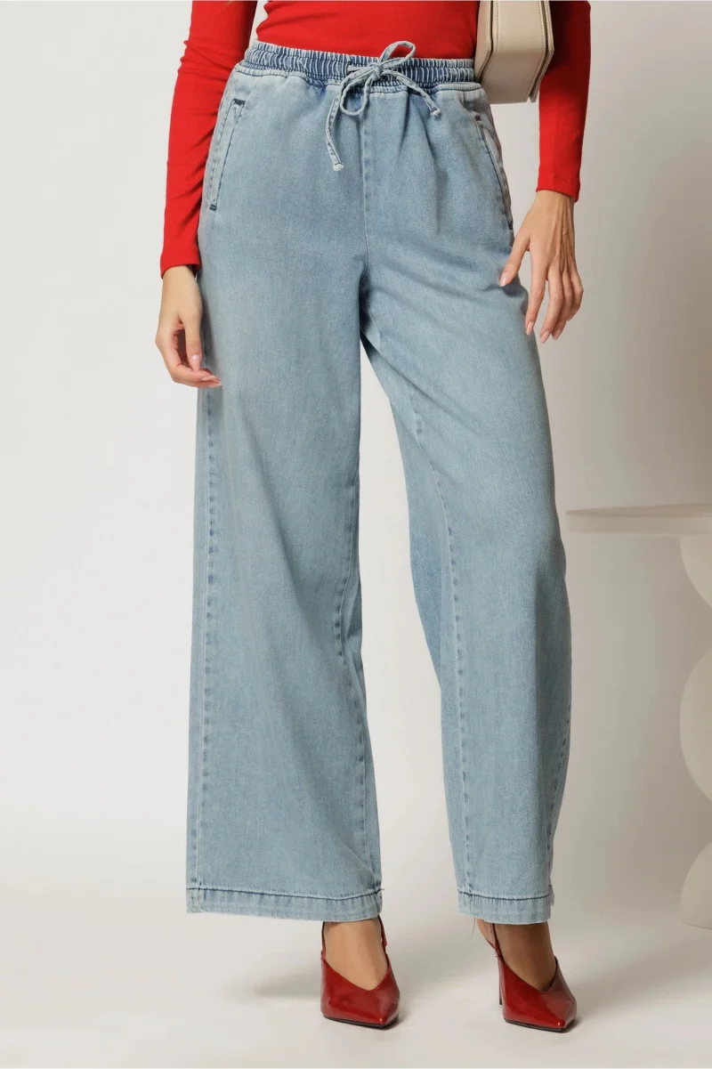 Blugi albastri casual cu croi larg si snur in talie