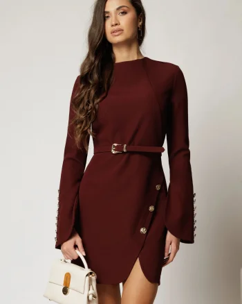 Rochie DY Fashion scurta bordo cu nasturi pe fusta si maneci